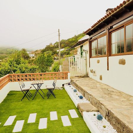 Holiday House Cruz De Tierno Agulo Bagian luar foto