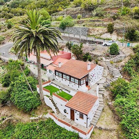 Holiday House Cruz De Tierno Agulo Bagian luar foto