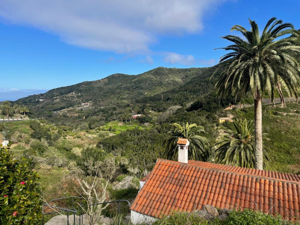 Holiday House Cruz De Tierno Agulo Bagian luar foto