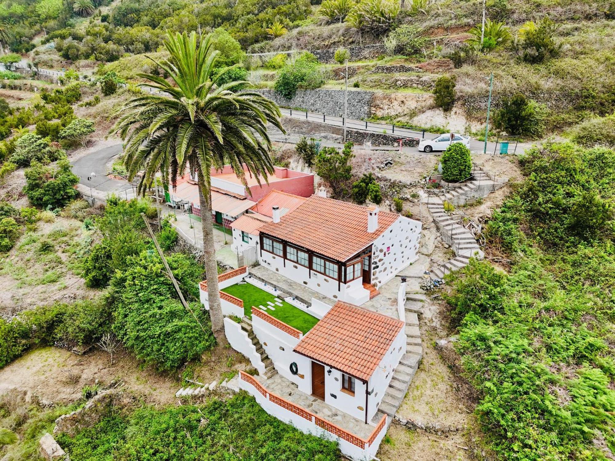 Holiday House Cruz De Tierno Agulo Bagian luar foto