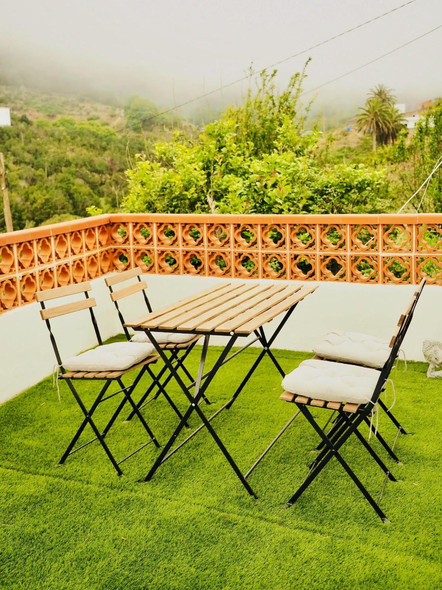 Holiday House Cruz De Tierno Agulo Bagian luar foto